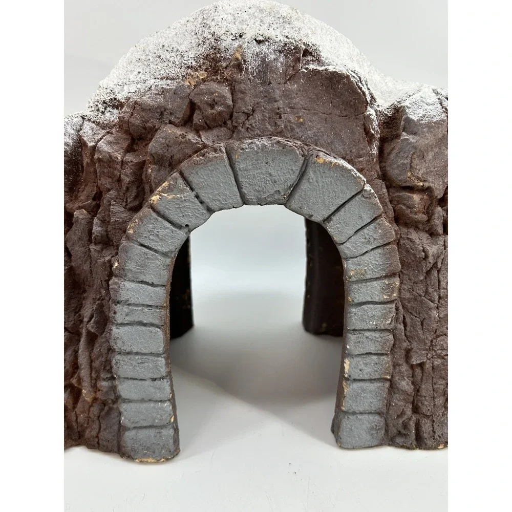 Vintage Dept 56 Snow Village Mountain Train Tunnel 5258-2 Ho Scale Train Tunnel